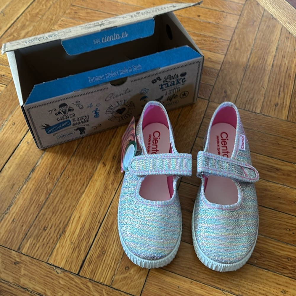 NWT Girls Cienta Mary Jane Sneakers size 12 little kid